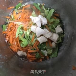 时蔬鸡肉米糊的做法步骤：6