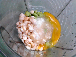 青豆糯玉米蒸发糕的做法步骤：3