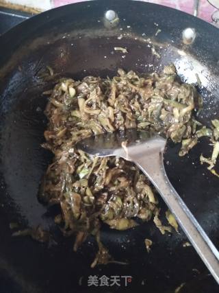 家常炒茄丝的做法步骤：2