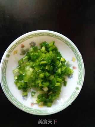 红萝卜千张炒火腿肠的做法步骤：6