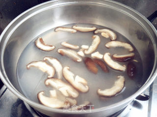 香菇白菜的做法步骤：3