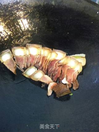 熏肉炒苦瓜的做法步骤：6