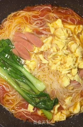 西红柿鸡蛋面的做法步骤：9