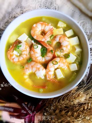 鲜虾豆腐丝瓜汤的做法步骤：10