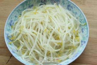 #家常菜#拌豆芽的做法步骤：5