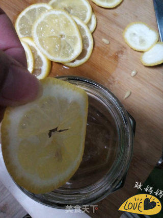 蜂蜜柠檬水的做法步骤：4