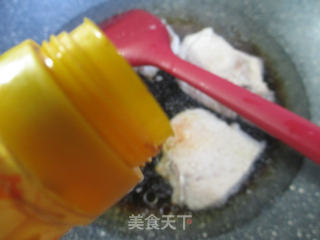 金针菇烧大排的做法步骤：5