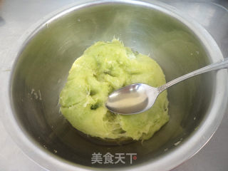 西葫鸡蛋馅蒸包的做法步骤：7