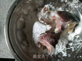 红烧鱼下巴的做法步骤：2