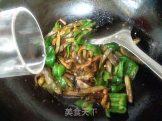 辣椒炒茄子的做法步骤：10