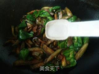 辣椒炒茄子的做法步骤：11