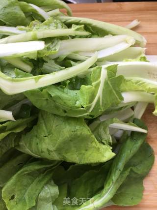 花肉炒小白菜的做法步骤：1