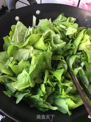 花肉炒小白菜的做法步骤：3