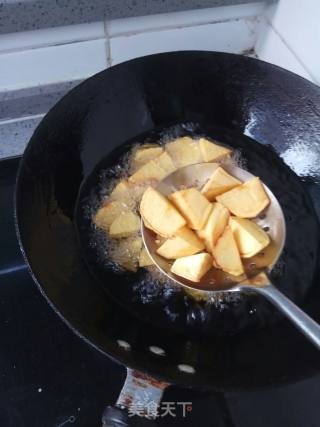 红烧土豆茄子的做法步骤：2