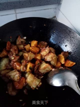 红烧土豆茄子的做法步骤：8