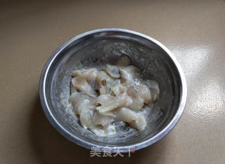 葱油鲈鱼的做法步骤：4