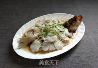葱油鲈鱼的做法步骤：14