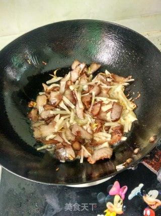 酸辣腊牛肉的做法步骤：5