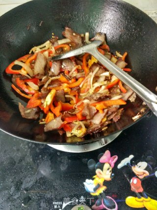 酸辣腊牛肉的做法步骤：8