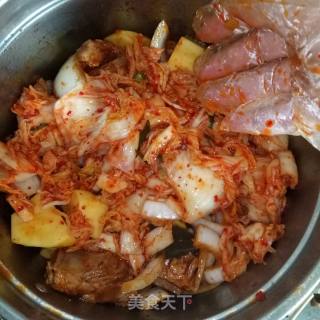 辣白菜炖排骨的做法步骤：12
