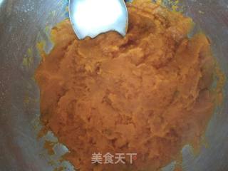 玫瑰花卷????的做法步骤：2