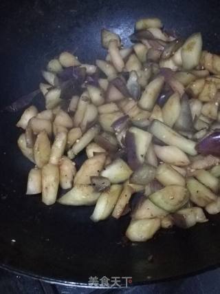 干煸茄子的做法步骤：4