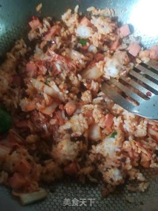 辣白菜炒饭的做法步骤：3