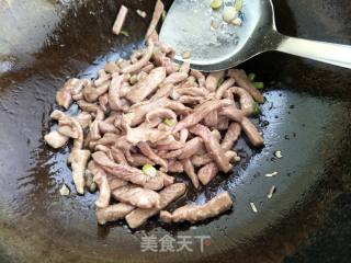 青椒炒肉丝的做法步骤：8