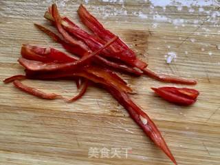 青椒炒黄金鲍鱼的做法步骤：9