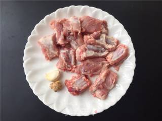 香汁排骨的做法步骤：1