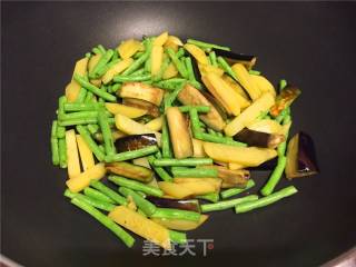 蒜泥豇豆茄条的做法步骤：4
