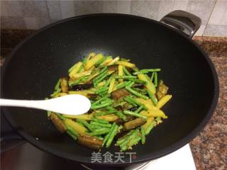蒜泥豇豆茄条的做法步骤：9