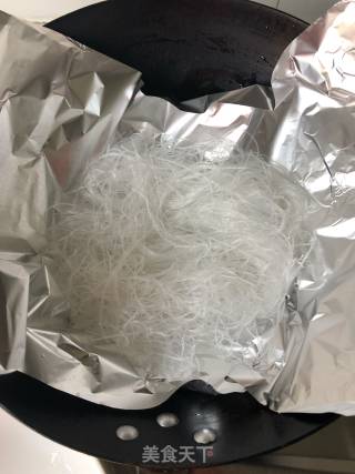 家庭版锡纸花甲的做法步骤：3