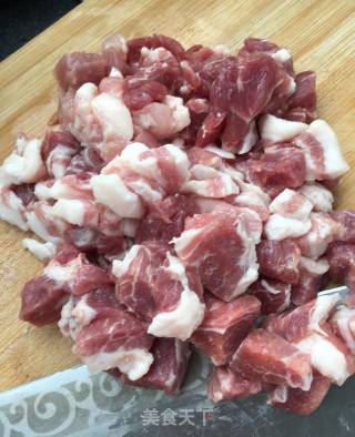 肉馒头的做法步骤：1