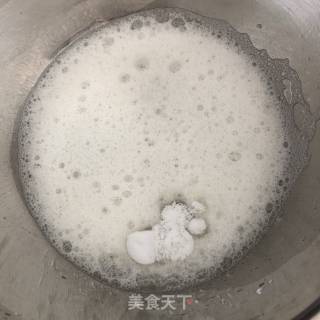 【戚风蛋糕 | 6寸圆模】的做法步骤：5