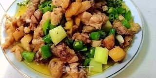 啤酒尖椒鸡的做法步骤：7