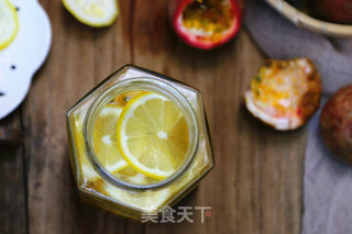 百香果柠檬茶-----女生美白排毒必备的做法步骤：7