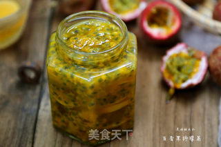 百香果柠檬茶-----女生美白排毒必备的做法步骤：10