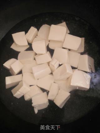 麻婆豆腐的做法步骤：1