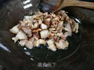 家常五花肉的做法步骤：7