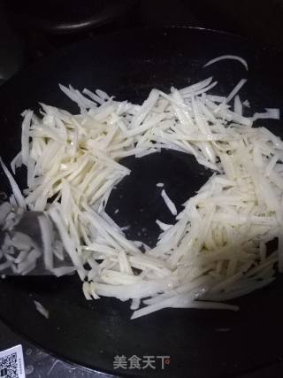 西红柿炒莲藕的做法步骤：5
