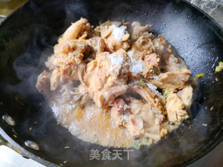 鸡架粉皮汤的做法步骤：6