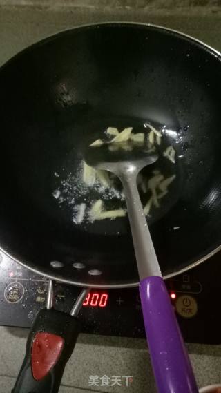 番茄土豆鸡腿的做法步骤：7
