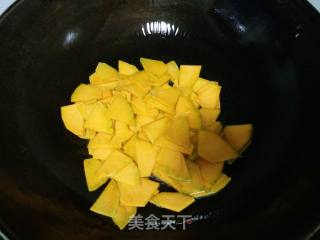 蚝油南瓜泥的做法步骤：4