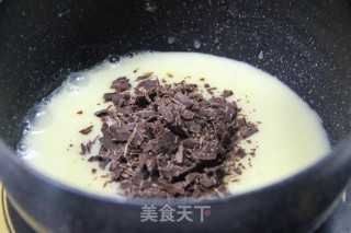 焦糖核桃巧克力慕斯蛋糕的做法步骤：8