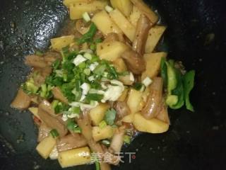 茄子焖土豆的做法步骤：10