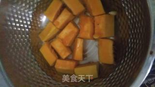 南瓜奶糊的做法步骤：1