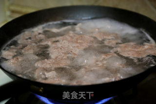 香辣牛肉面的做法步骤：5