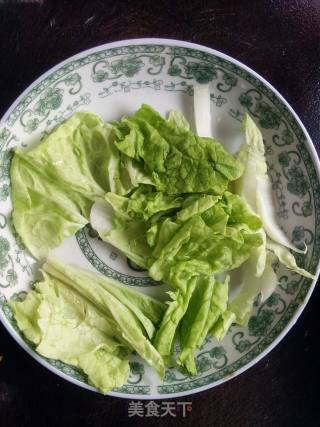 白菜香菇炒热干面的做法步骤：4