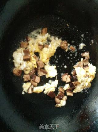 白菜香菇炒热干面的做法步骤：8